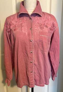 Vintage Western Country QPS Quality Women's Pink Floral Embroidered Shirt